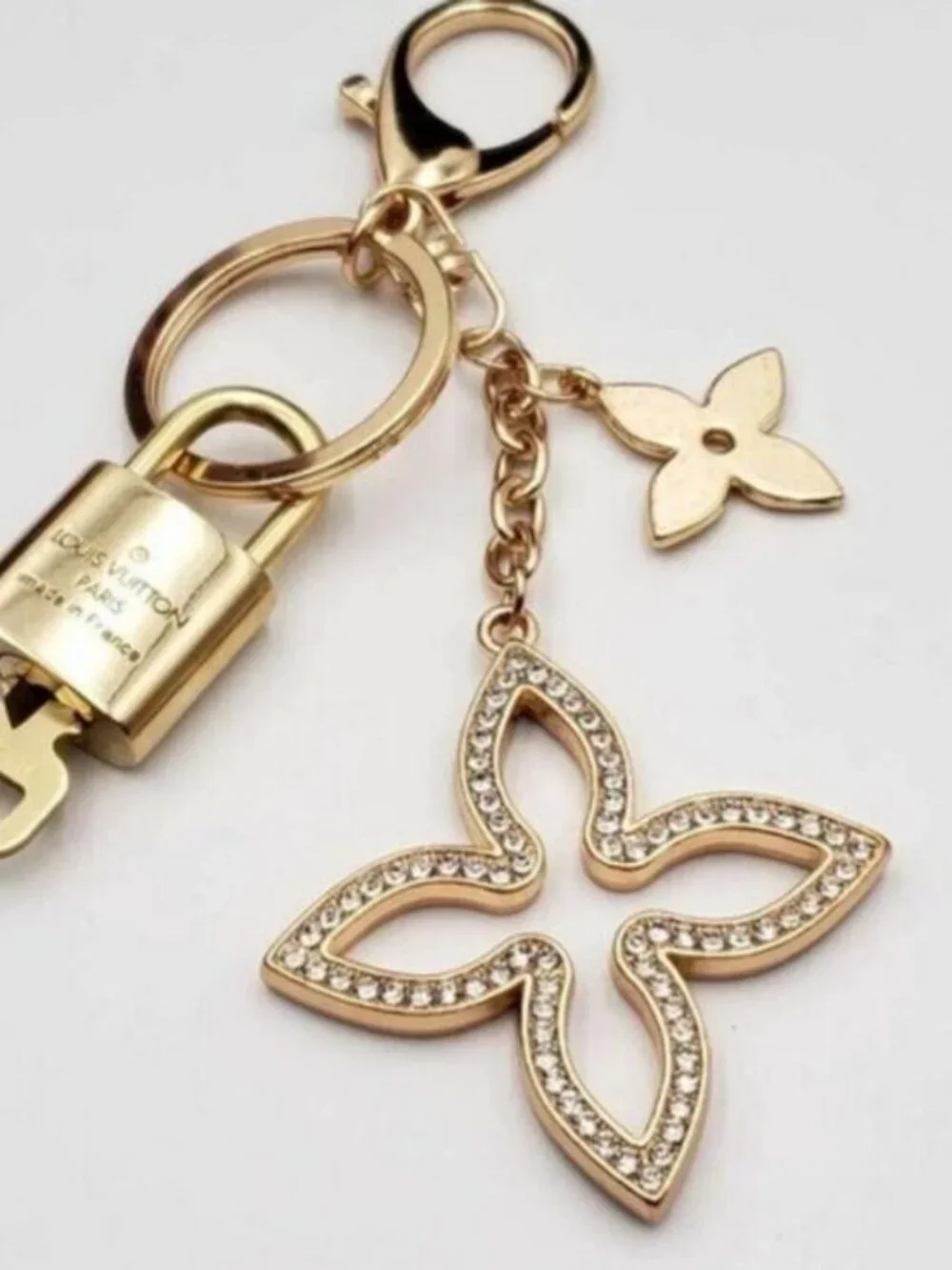 Authentic Louis Vuitton Gold Lock 🔒 Keychain Bag Unbranded Clover Charm LV